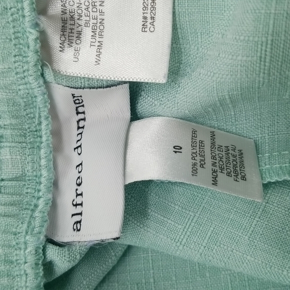 Alfred Dunner SZ 10 Pants Slacks Seafoam Green Pull On Flat Front Granny Core - Picture 6 of 8